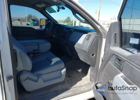 2013 Ford F-150 Xl z USA, uszkodzony, nr VIN 1FTFX1EF4DKE62953